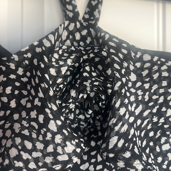 Plus Cold Shoulder Blouse - Picture 3 of 3